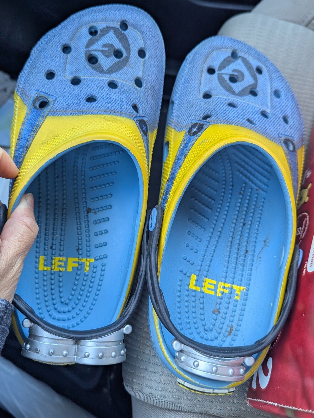 minion crocs